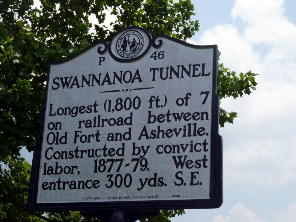 (photo by Ken Bigger)