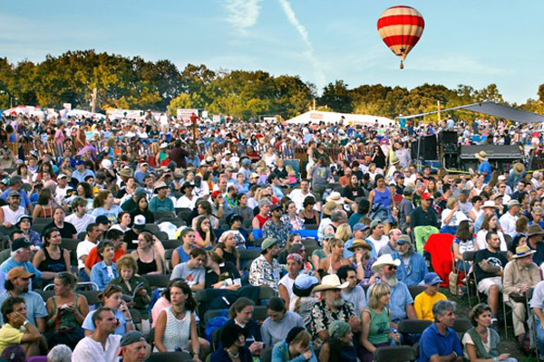 philadelphia-folk-festival-crowd-600