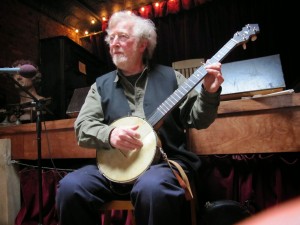 John Cohen photo credit : Eli Smith