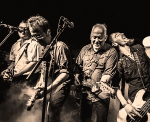 Country-punk: Waco Brothers, with Jon Langford, third from left (2000) (source: Jay Blakesberg, Bloodshot Records)