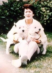 Myra Hindley in prison with dogs (unsourced news photo; dailymail.co.uk)